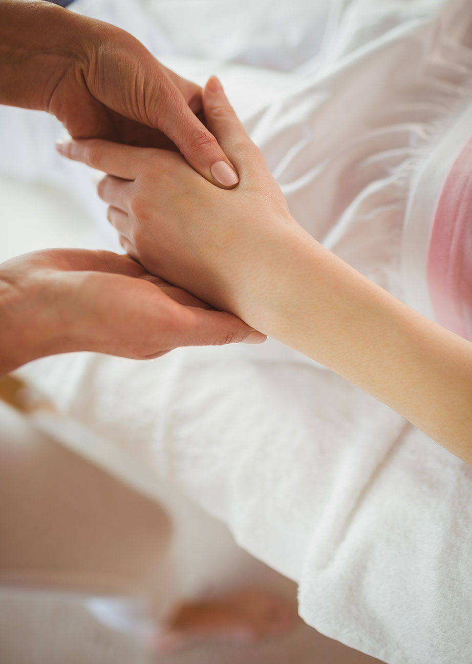 Hand Reflexology at Reflexology Touch in Elliniko